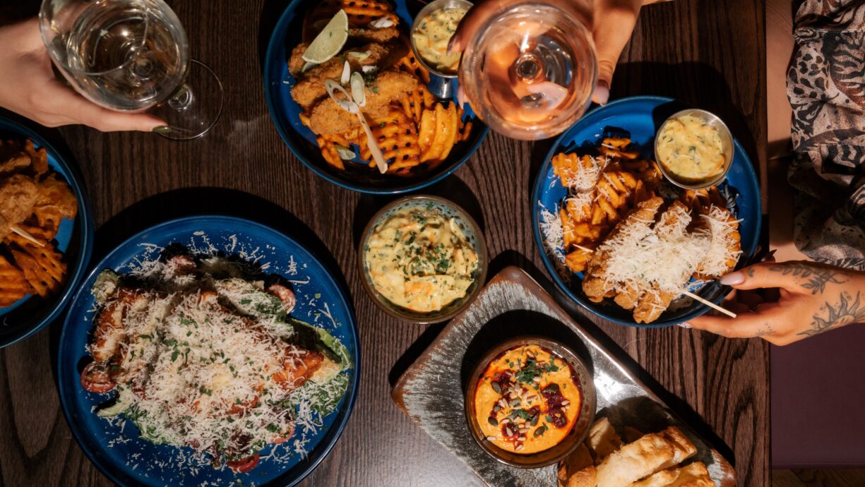 Mains food menu Manahatta Caesar Salad Manahata Chicken 9