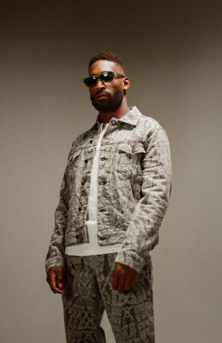 Tinie Tempah Billboard 2025